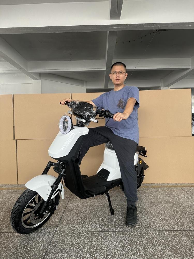 Italia Scooters: Best Picks