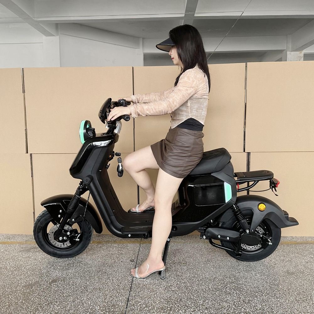 quality motorcycle r1023 72v 4kw 30a 80kmh CKD wholesale price